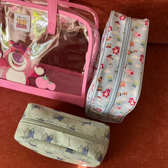 Toy Story Primark Lotso & Friends 3 Piece Makeup Cosmetic Clear Tote Disney Bag - Picture 3 of 8